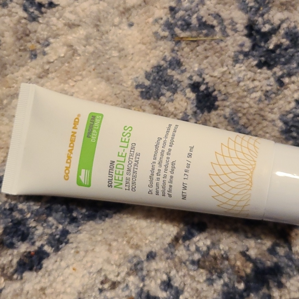 Needle-less line smoothing concentrate